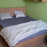 Lejlighed W Zielonej Czesci Warszawy